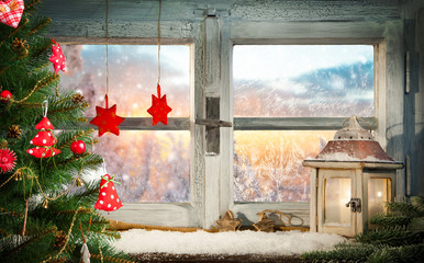 Atmospheric Christmas window sill decoration