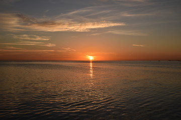 Sonnenaufgang am roten Meer