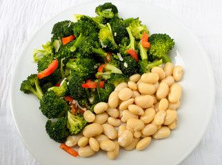 salad with broccoli and beans