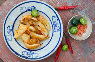 fried squid by fire