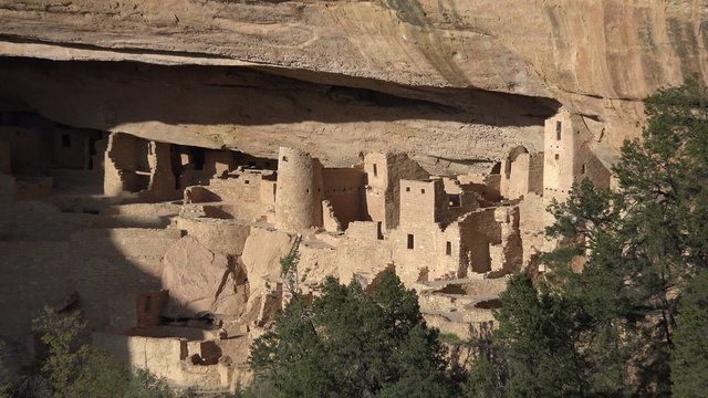 Pueblo Ancient indian cliff dwelling Mesa Verde 4K 102
