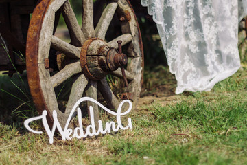 weddingBeautiful cart decorated © Alex Li