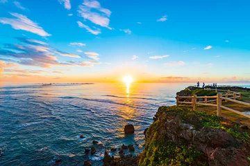 Papier Peint photo Mer / coucher de soleil Sunrise, sea, landscape. Okinawa, Japan, Asia.