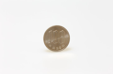 百円コイン　白背景