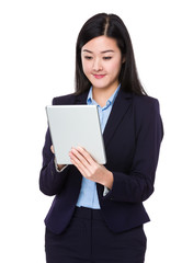 Businesswoman use of the tablet pc