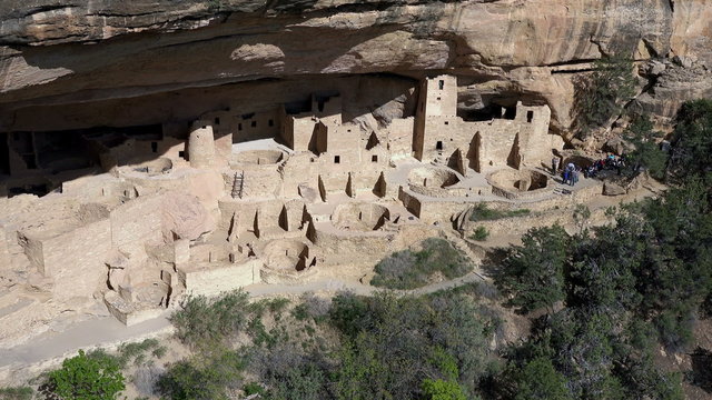 Mesa Verde tourism Cliff Palace Indian Cliff Dwelling 4K 080