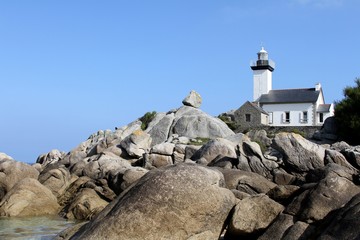 Le phare de Pontusval et la côte rocheuse à Brignogan-plages,bretagne, finistère
