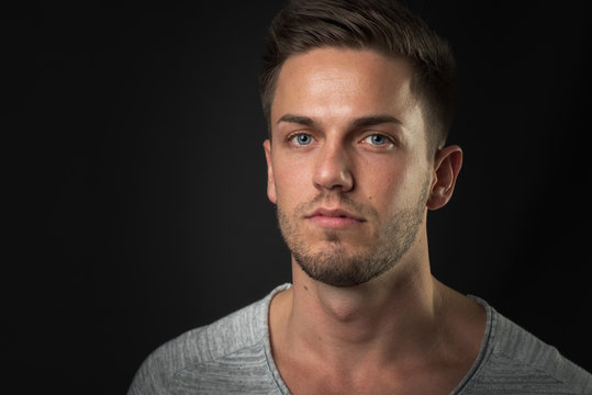Drei Tage Bart" Images  Browse 234 Stock Photos, Vectors, and Video |  Adobe Stock
