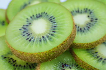 Fototapeta na wymiar beautiful kiwi fruit slices background