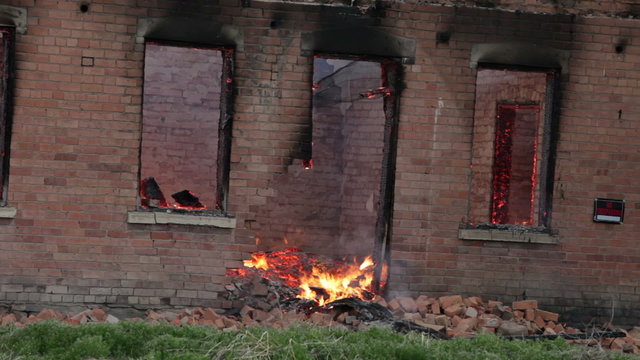 Old home burns total destroyed P HD 9954