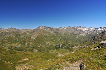 Alpine nature / The Alps are the highest and most extensive mountain range system that lies entirely in Europe, across Austria, France, Germany, Italy, Liechtenstein, Monaco, Slovenia, and Switzerland