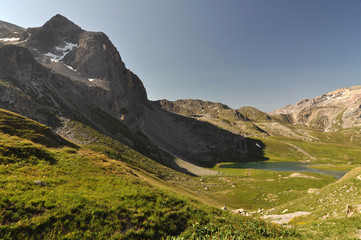 Alpine nature / The Alps are the highest and most extensive mountain range system that lies entirely in Europe, across Austria, France, Germany, Italy, Liechtenstein, Monaco, Slovenia, and Switzerland