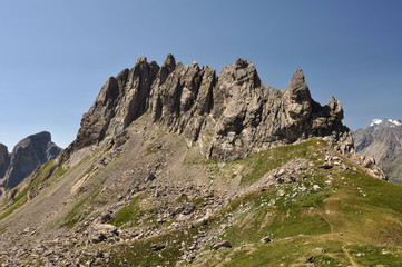 Alpine nature / The Alps are the highest and most extensive mountain range system that lies entirely in Europe, across Austria, France, Germany, Italy, Liechtenstein, Monaco, Slovenia, and Switzerland