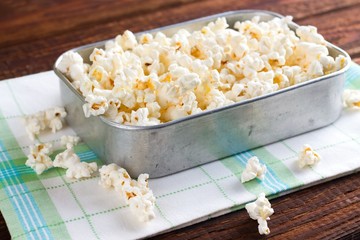 Rustic aluminum pan with popcorn