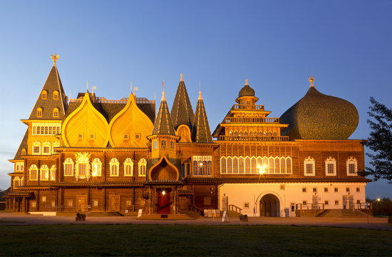The wooden palace of Tsar Alexei Mikhailovich in Kolomna at night, Moscow, Russia