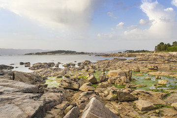 Fototapeta na wymiar Coastal rocks on Quilma beach
