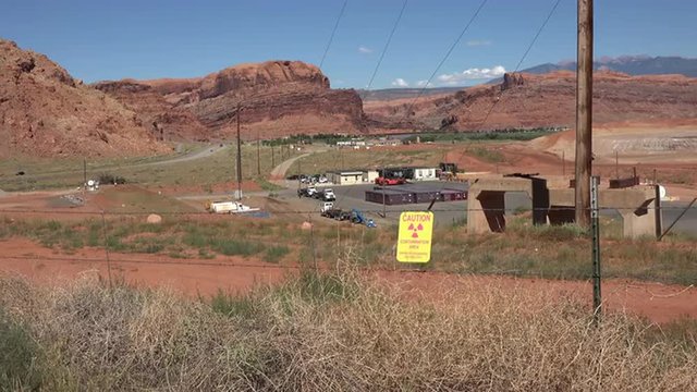 Moab Utah UMTRA uranium contamination cleanup site 4K
