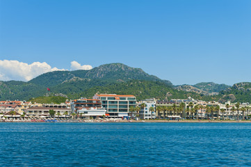 Fototapeta na wymiar view of marmaris resorts and beach from sea