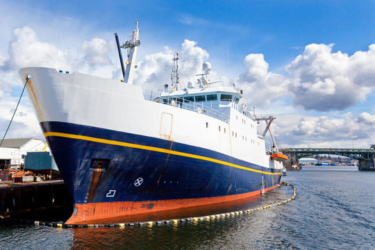 Fototapeta Commercial fishing vessel docked in the Ship Canal in Seattle