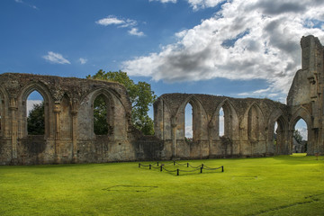 Fototapeta premium ruins of Glastonbury Abbey, Somerset, England