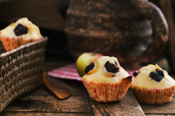 Chocolate chips and almond muffins