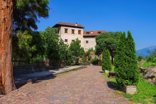 Bozen Haselburg - Bolzano Castel Flavon 01