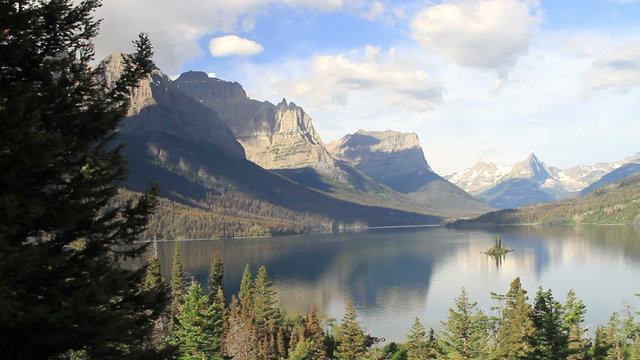 Glacier park pan forest lake Goose Island mountain P HD 7764