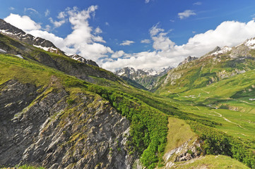 Naklejka premium Alpine nature / The Alps are the highest and most extensive mountain range system that lies entirely in Europe, across Austria, France, Germany, Italy, Liechtenstein, Monaco, Slovenia, and Switzerland