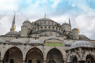 Fototapeta na wymiar Blue mosque, Istanbul, Turkey - original photo