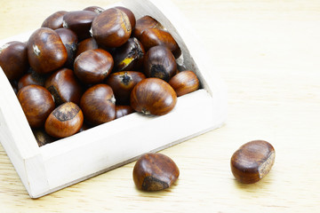 Obraz premium chestnuts