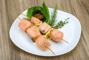 Salmon skewer