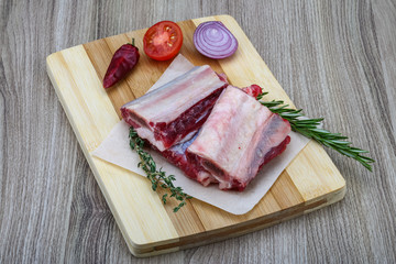 Raw beef ribs