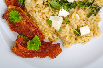 Risotto with mozzarella and bacon