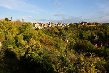 Fototapeta na wymiar Panoramablick vom Burggarten zum südlichen Teil der Stadt