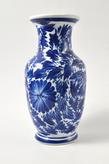 Obraz premium pottery floral pattern in blue and white
