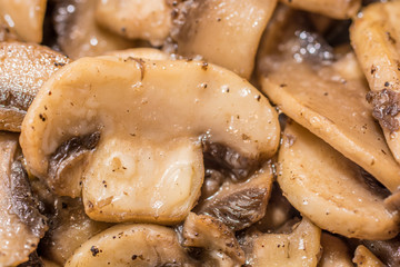 Champignons anbraten