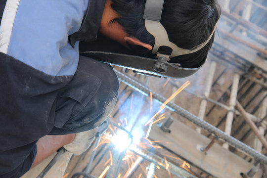 labor welding structure