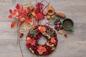 Handmade production Christmas wreaths.