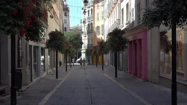 Toulon France narrow street apartments 4K 064