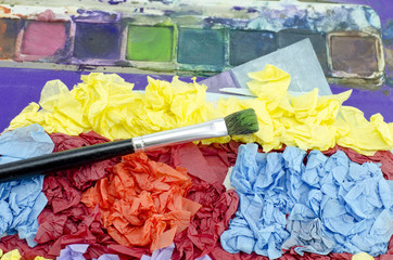 crumple paper background, water color, tray and brush with retro look