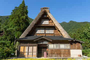 Fototapeta na wymiar Gassho Zukuri House in Suganuma area of Gokayama, Japan (五箇山 菅沼合掌造り) 