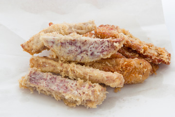 Deep fried sliced banana and taro