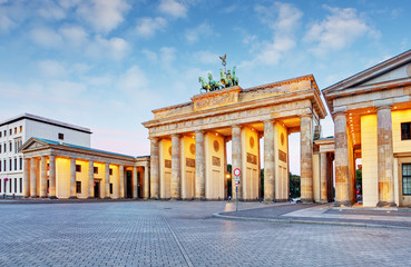Naklejka premium Branderburger Tor- Brandenburg Gate in Berlin, Germany