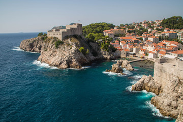 Fototapeta na wymiar Stadtmauer und Befestigungsanlage Dubrovnik