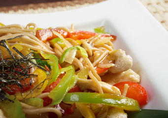 noodles with chicken