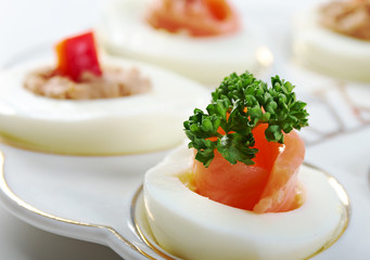 stuffed eggs with salmon