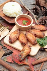 Fried chicken wings with sauce of delicious.