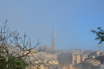 Siena - Sky & Fog