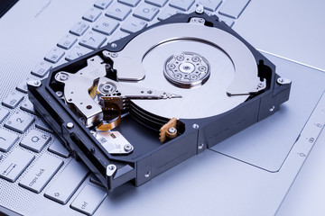 HDD over notebook keyboard
