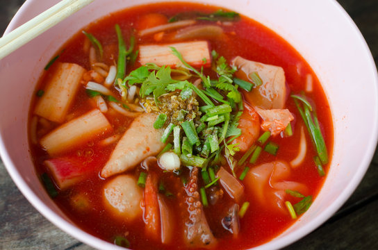 Pink seafood flat noodles (Yong Tau Fu)